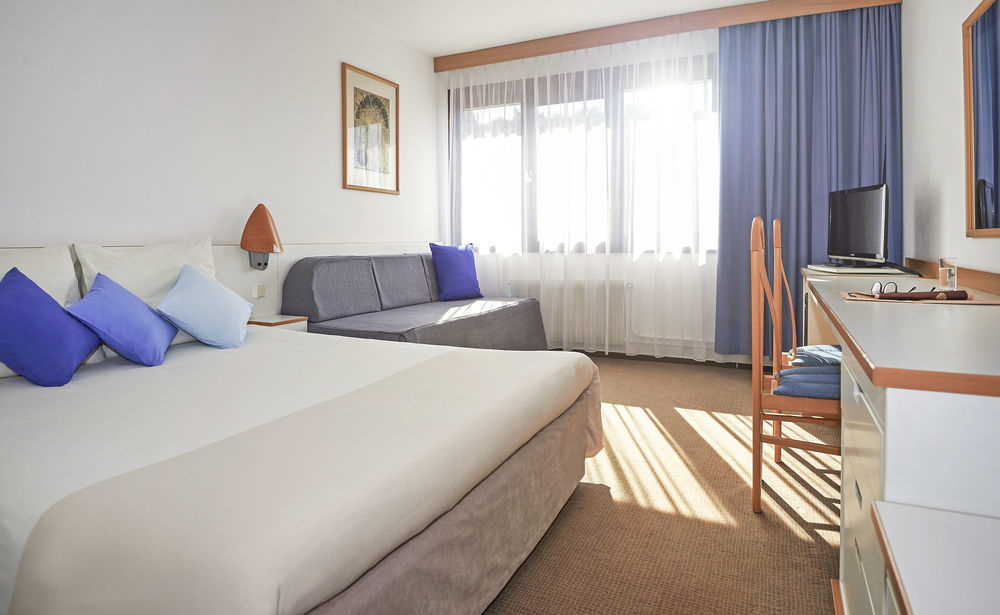 Novotel Rouen Sud Hotel 4*